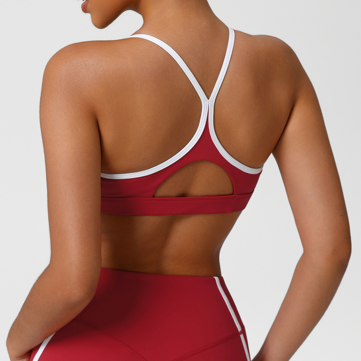 Rekbaar zacht sportondergoed D - Sports Bra High Impact recensie en prijs